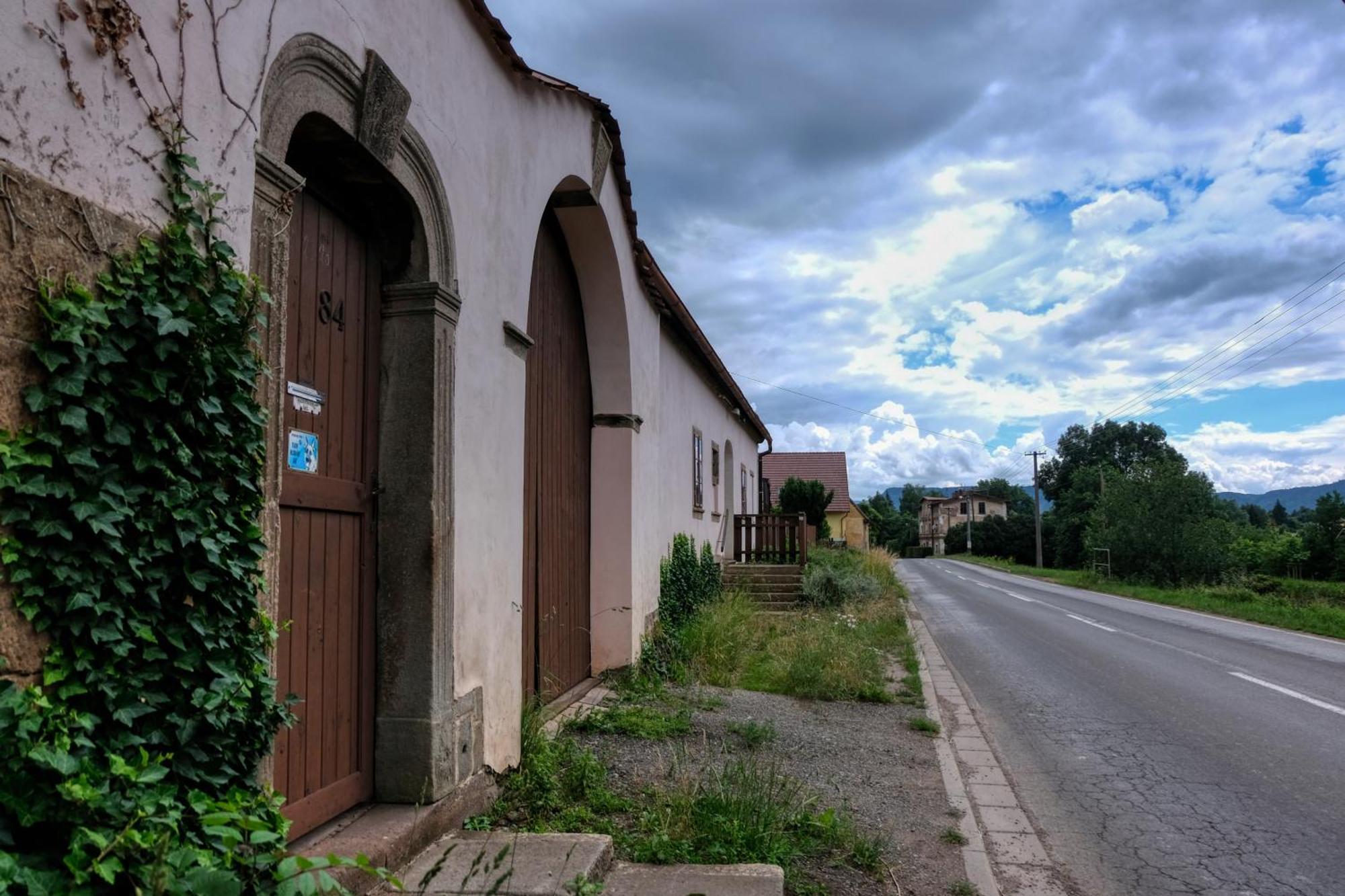Apartmany V Broumovskem Statku Buitenkant foto