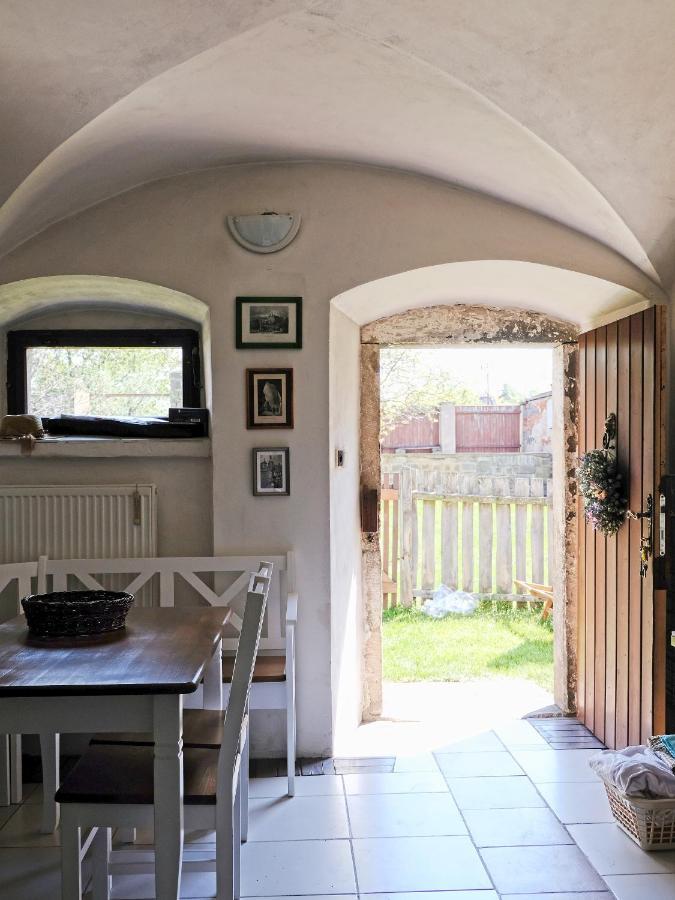 Apartmany V Broumovskem Statku Buitenkant foto