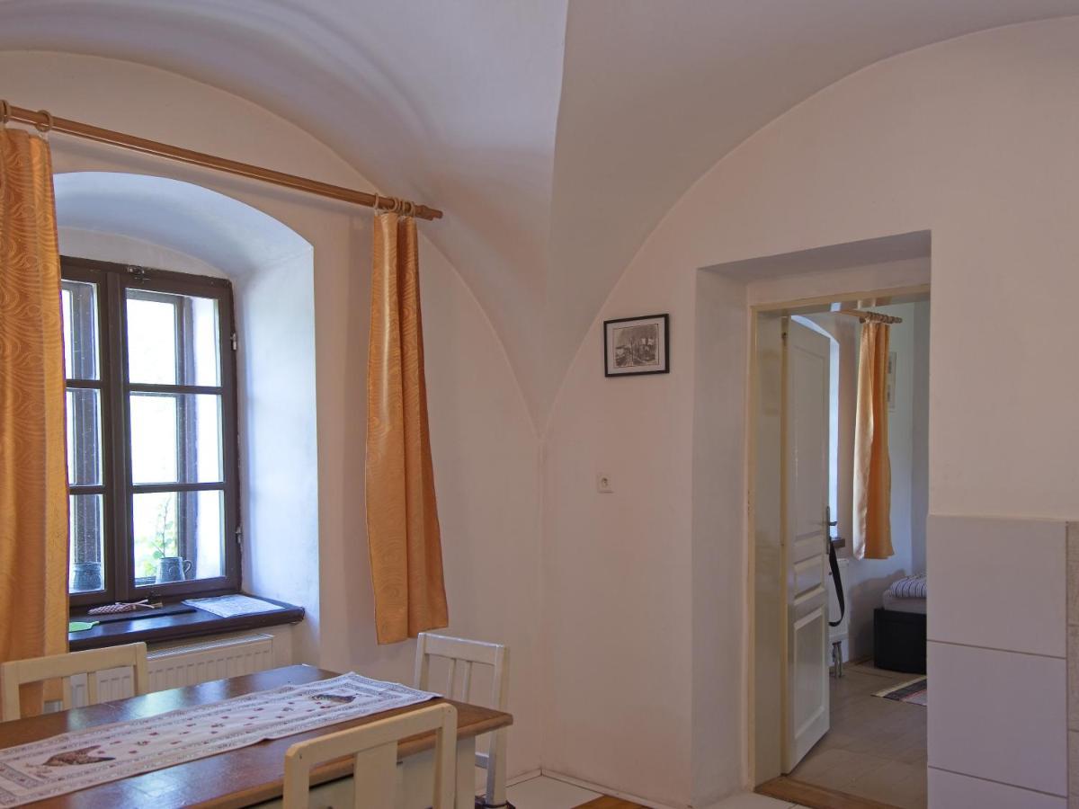 Apartmany V Broumovskem Statku Buitenkant foto