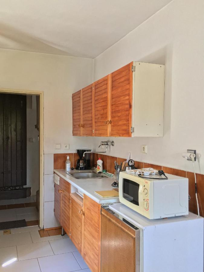 Apartmany V Broumovskem Statku Buitenkant foto